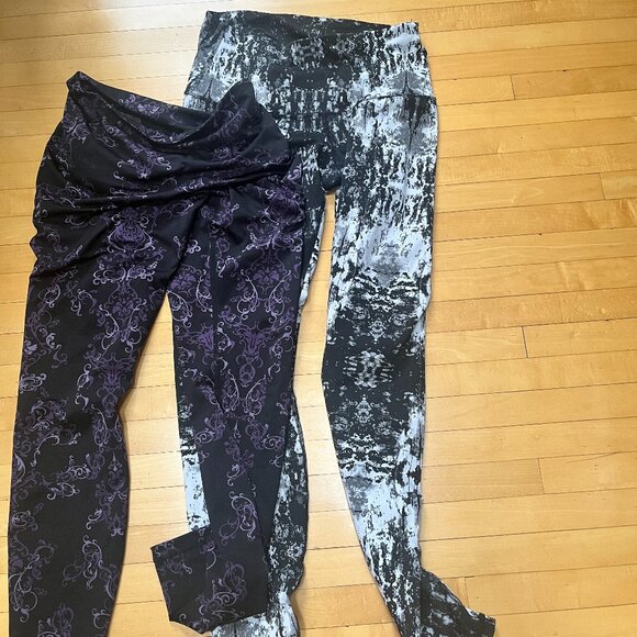 Karma Athletics Leggings Bundle, Size M - Picture 1 of 3